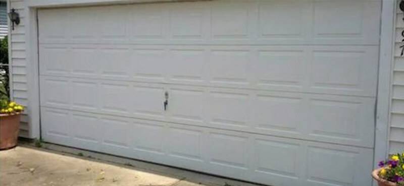 Garage Door Replacement in Charlotte, North Carolina